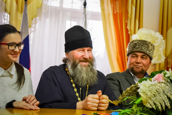 Священник Дрожжановского благочиния посетил встречу родительского клуба «Мы вместе — мы сможем»