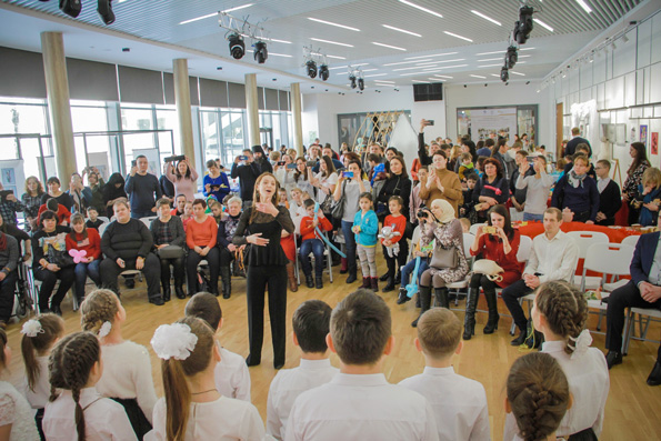 В Казани прошла благотворительная выставка-ярмарка детской керамики «Четыре стихии»