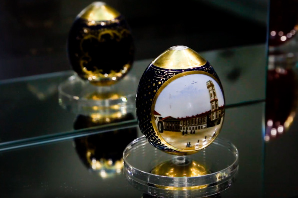 В Музее истории Благовещенского собора Казани открылась выставка пасхальных яиц «К Христову дню»