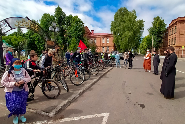В Чистополе состоялся межконфессиональный велопробег в честь 75-летия Победы