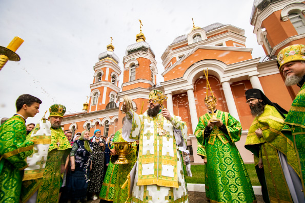 Престольный праздник встретили в Серафимовском храме Казани