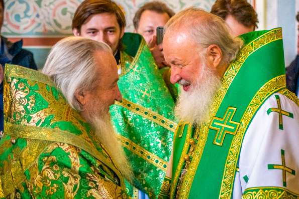 Святейший Патриарх Кирилл провёл рабочую встречу с митрополитом Феофаном