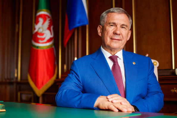 Поздравление главы Татарстанской митрополии Рустаму Минниханову с избранием на должность Президента Татарстана