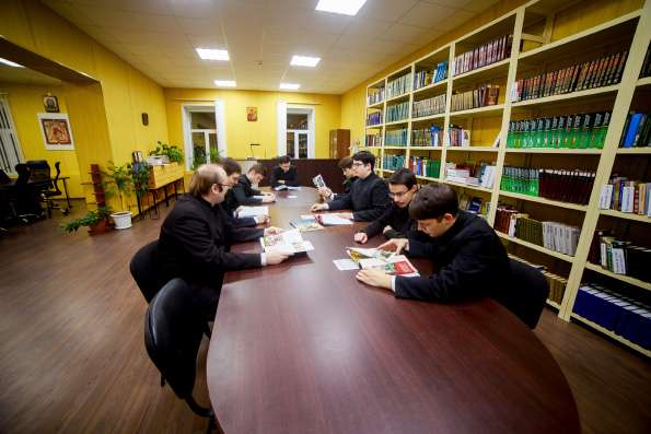 В России планируется создать Комиссию по развитию религиозного образования