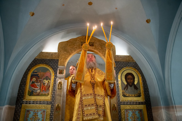 Глава Казахстанского митрополичьего округа совершил Литургию на месте явления Казанской иконы Божией Матери