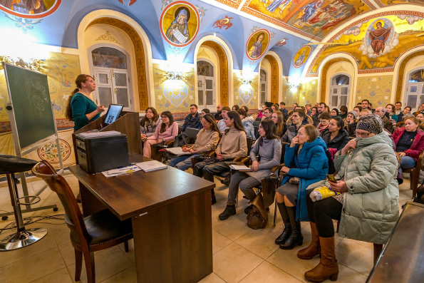 Духосошественский храм Казани открывает новый цикл лекций по семейной психологии