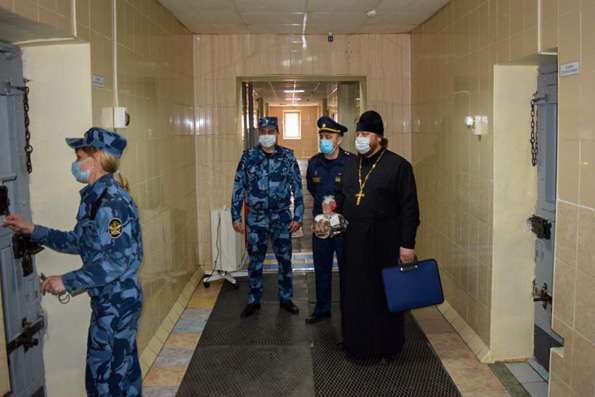 В дни Светлой седмицы священнослужители Казанской епархии совершают богослужения в исправительных учреждениях