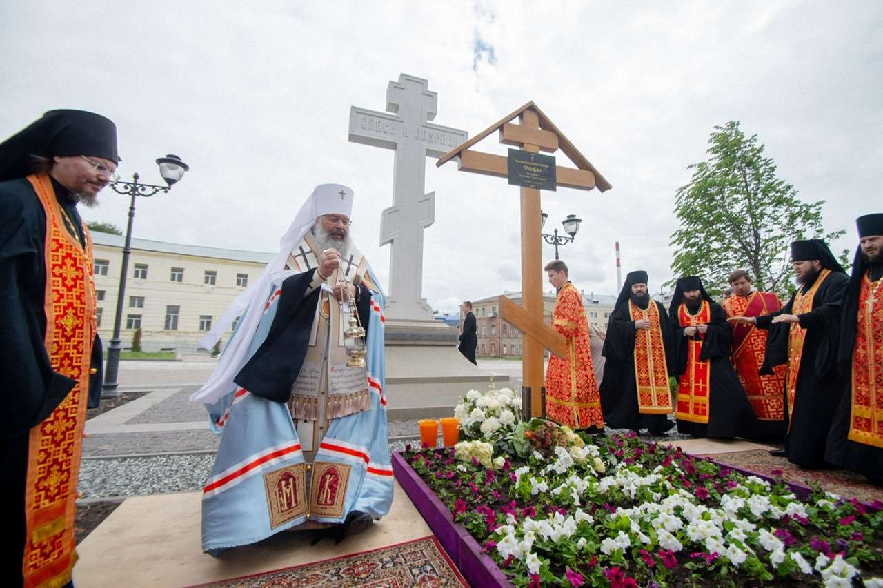 В день памяти Иоанна Богослова митрополит Кирилл совершил Литургию в Богородицком монастыре Казани
