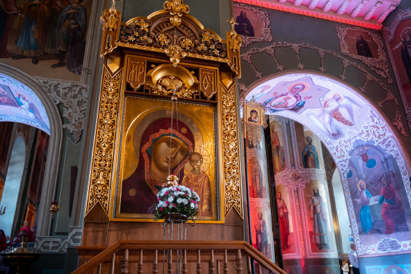 В день празднования Казанской иконе Богородицы в Казани богослужения будут совершаться в десяти храмах