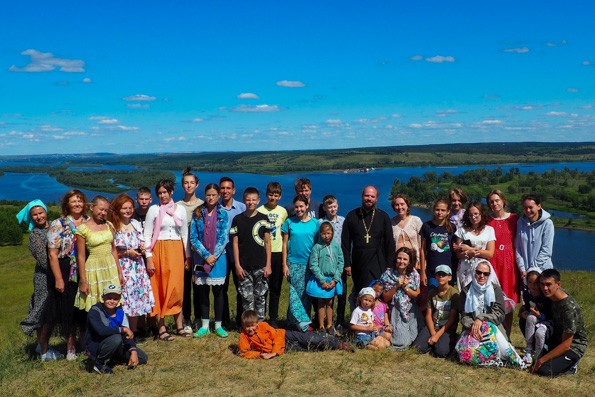 Казанский приход святых мучениц Веры, Надежды, Любови организовал летний отдых для воспитанников воскресных школ