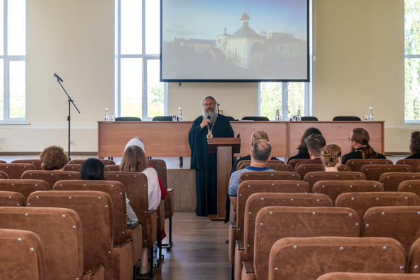 Под председательством митрополита Кирилла состоялось итоговое заседание Учёного совета Казанской духовной семинарии