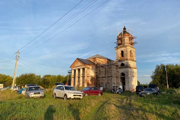 В рамках проекта «Обретение» началась трудовая экспедиция православной молодежи Татарстана по разрушенным храмам