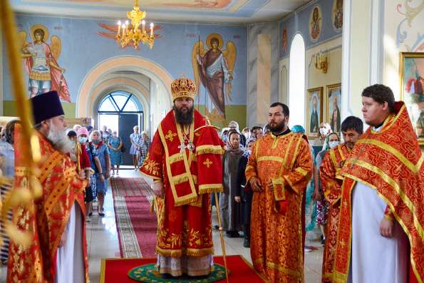 В Елабуге молитвенно отметили день памяти священномученика Амвросия (Гудко), епископа Сарапульского и Елабужского