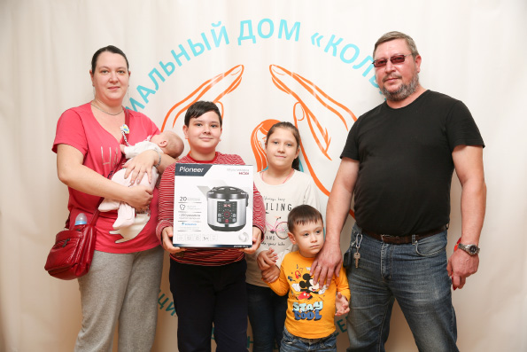 В Татарстане прошла благотворительная акция «Тепло очага», направленная на поддержку многодетных семей