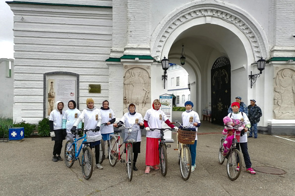 Верующие из Республики Марий Эл совершили крестный ход на велосипедах до Раифского монастыря