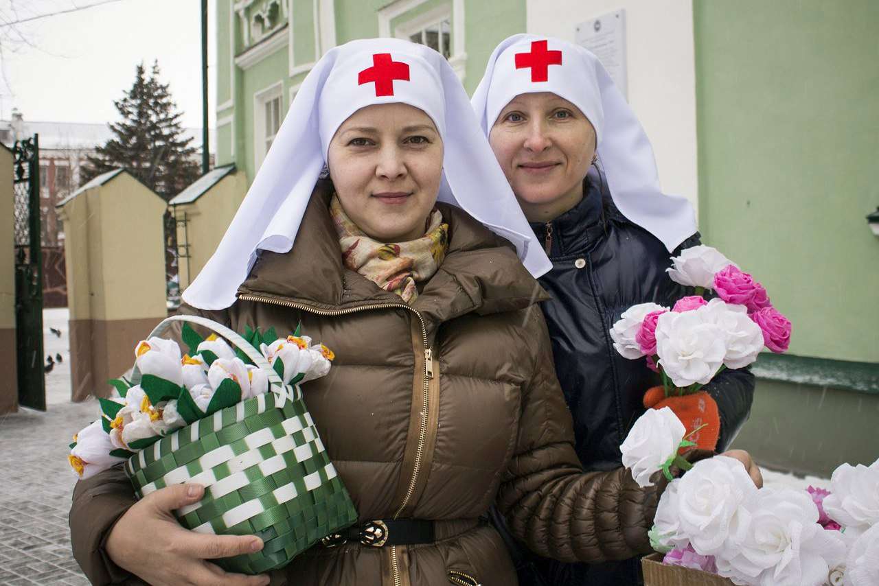 В преддверии благотворительной акции «Белый цветок» на казанских приходах проходят мастер-классы 