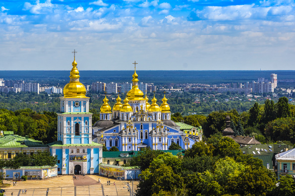 Владимир Зеленский подтвердил право Украинской Православной Церкви на пользование Киево-Печерской Лаврой