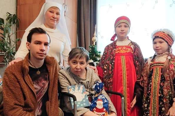 Казанское сестричество милосердия организовало рождественскую акцию «С любовью в каждый дом»
