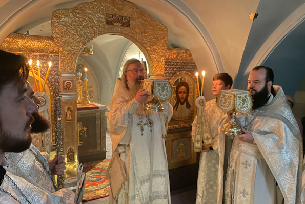 В 77-ю годовщину избрания Патриарха Алексия I в Богородицком монастыре молитвенно помянули приснопамятного Предстоятеля Русской Церкви