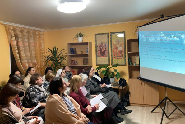 В Казани прошел образовательный психологический семинар «Я и другие»