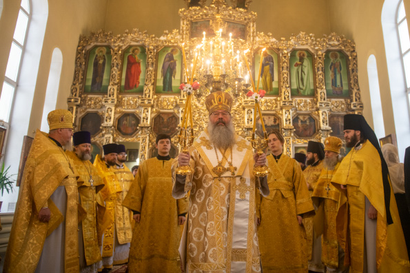 Митрополит Кирилл возглавил молитвенные торжества по случаю 299-летия основания Казанской духовной семинарии