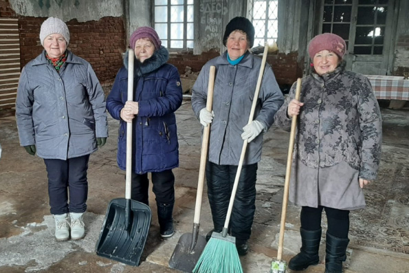 Верующие из села Татарские Челны восстанавливают местный храм