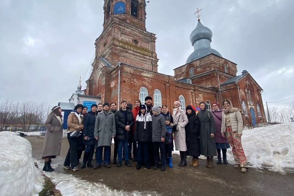 Православная молодежь Казани посетила старинные церкви Пестречинского района