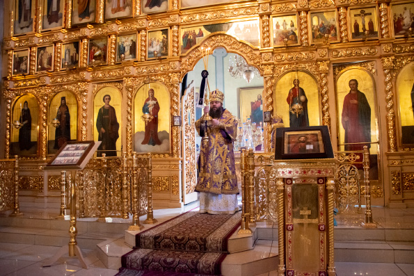 В день памяти Севастийских мучеников епископ Иннокентий совершил Литургию Преждеосвященных Даров в Кирилловском храме