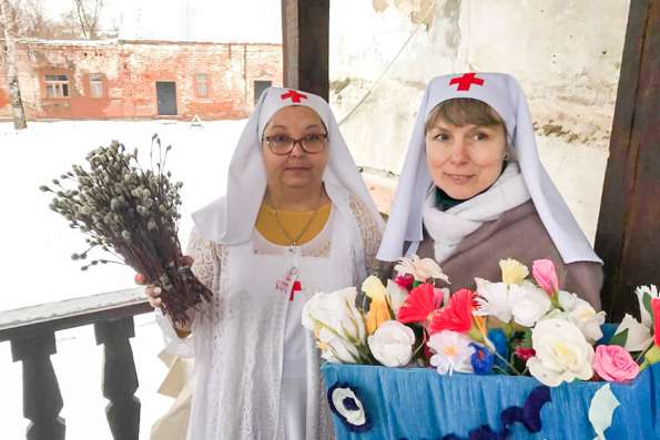В Вербное воскресенье в храмах Казанской епархии состоялась благотворительная акция «Белый цветок»