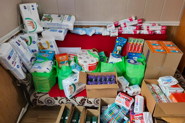 Татарстанские приходы продолжают собирать помощь беженцам и людям, оказавшимся в зоне гуманитарной катастрофы