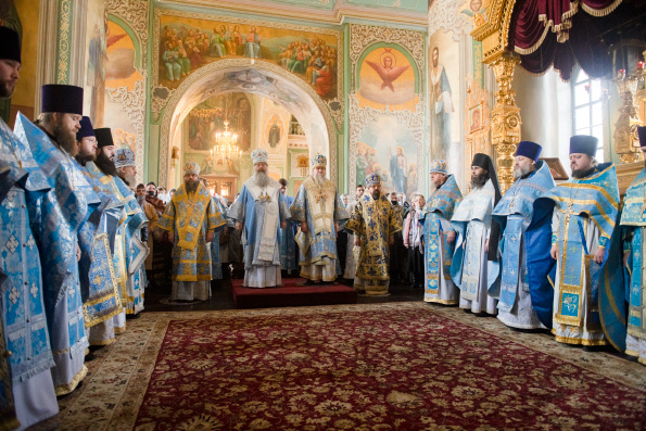 В праздник Благовещения митрополит Кирилл возглавил престольные торжества в Благовещенском соборе Казанского кремля
