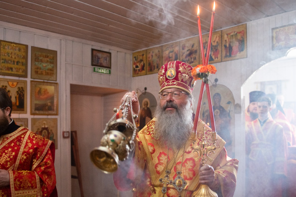 В Неделю жён-мироносиц митрополит Кирилл совершил Литургию в Казанской церкви села Шемордан