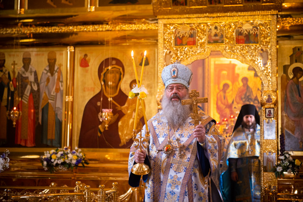 В праздник иконы Богородицы «Боголюбская» митрополит Кирилл совершил Литургию в Зилантовом монастыре
