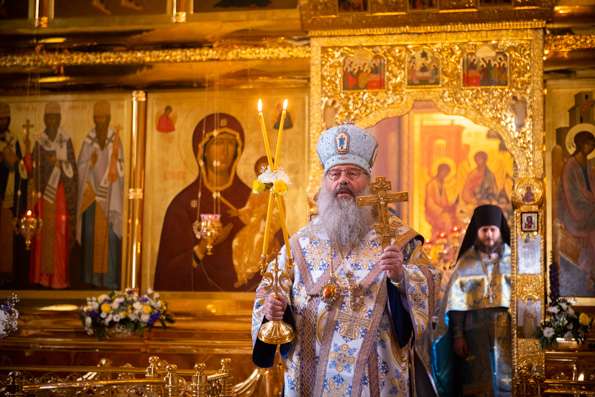 В праздник иконы Богородицы «Боголюбская» митрополит Кирилл совершил Литургию в Зилантовом монастыре