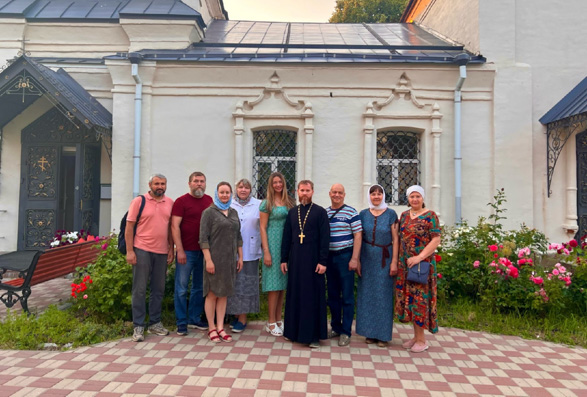 В Спасо-Евдокиевском храме Казани состоялась встреча добровольцев