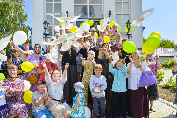 В День семьи, любви и верности в Зеленодольском благочинии прошли праздничные мероприятия