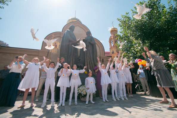 В храме священномученика Кирилла Казанского пройдут праздничные мероприятия, посвящённые Дню семьи, любви и верности
