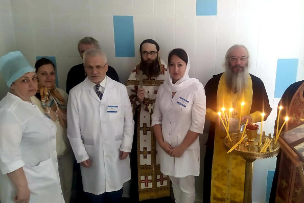 В Верхнеуслонской центральной районной больнице открылась молельная комната