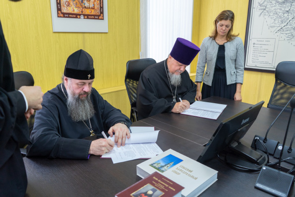 Казанская духовная семинария и Пензенская духовная семинария подписали соглашение о сотрудничестве