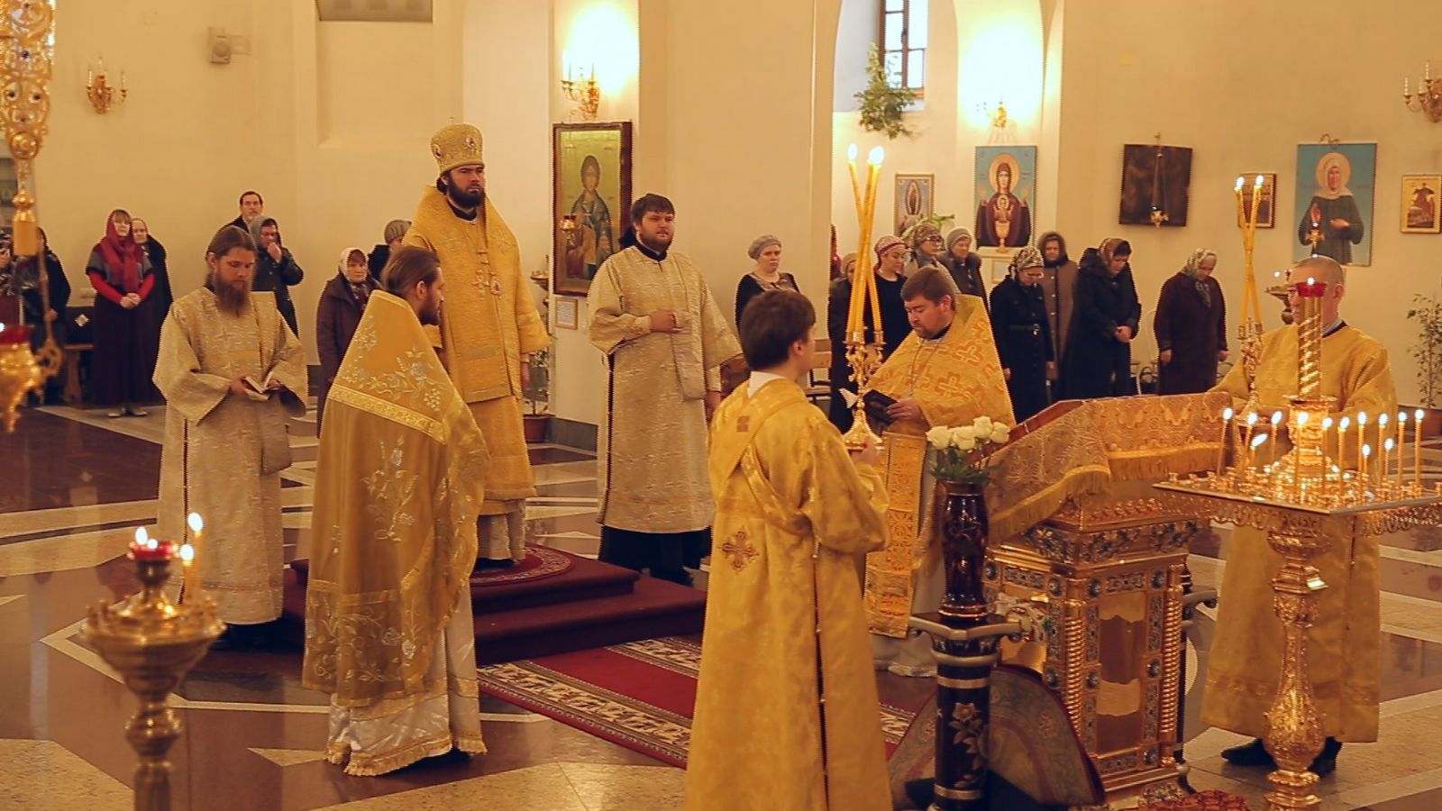 День памяти святого праведного Иоанна Кронштадтского в Альметьевской епархии (фото)